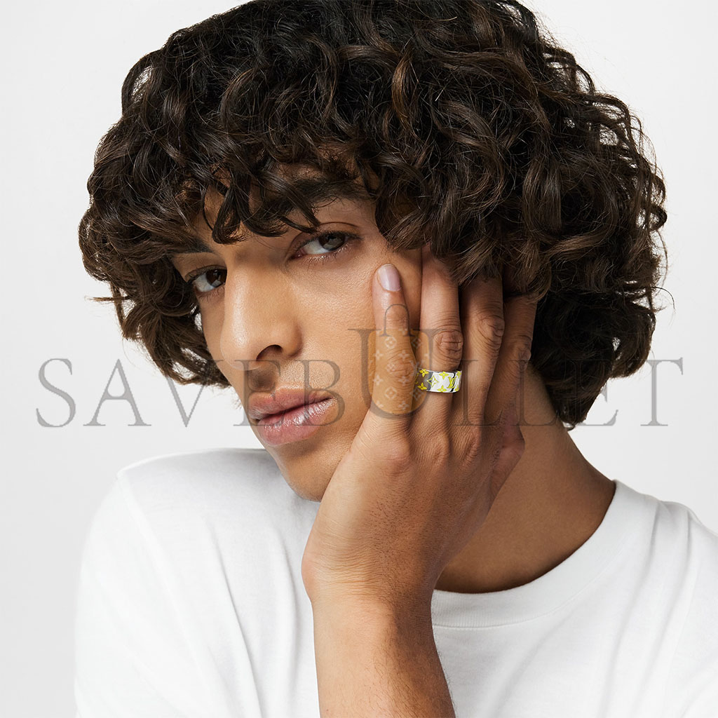 l**is V*t*n lv mosaic ring m1403m